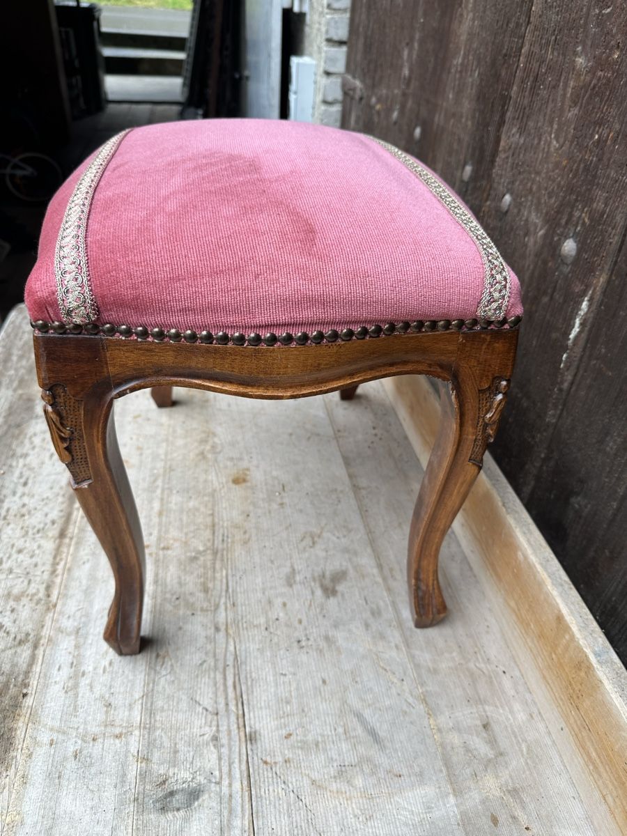 Sgabelli: Hocker Holzhocker Schemeli Loise Philippe – Usato da Villmergen venduto da Bezdupe 2