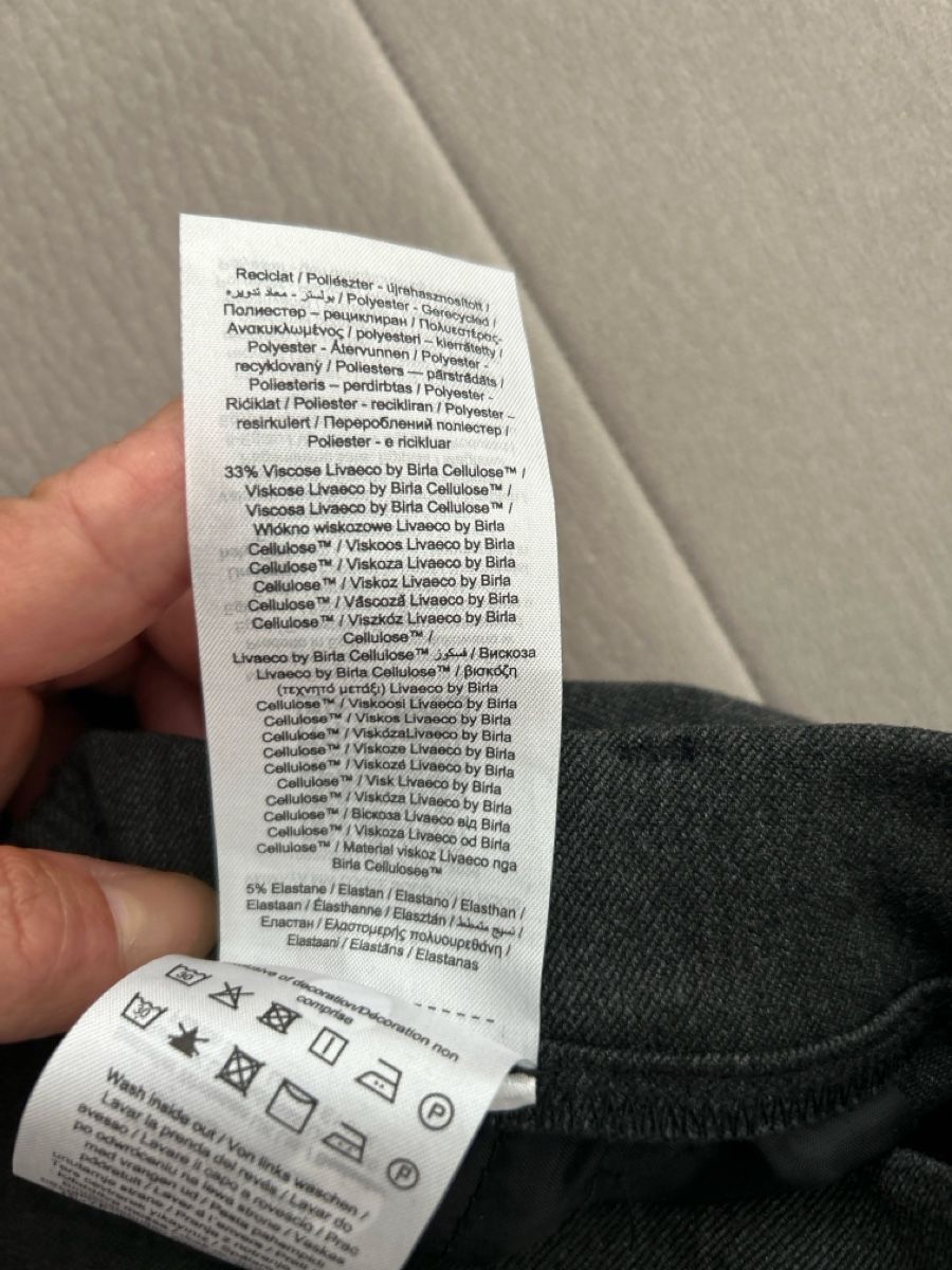Vero Moda Pantaloni: Stoffhose von Vero Moda, Grösse M/30, dunkelgrau – Nuovo (secondo la descrizione) da Erlinsbach SO venduto da hallon480 4