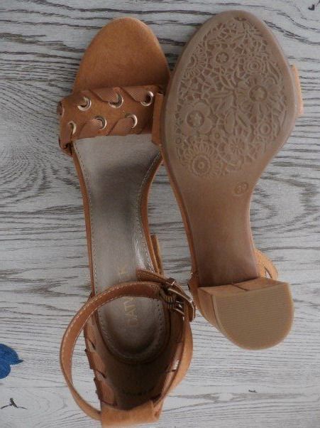 Scarpe da donna: Sommer-High Heels in Gr. 39 – Nuovo e nell'imballaggio originale da Würenlingen venduto da Delfinli1 2