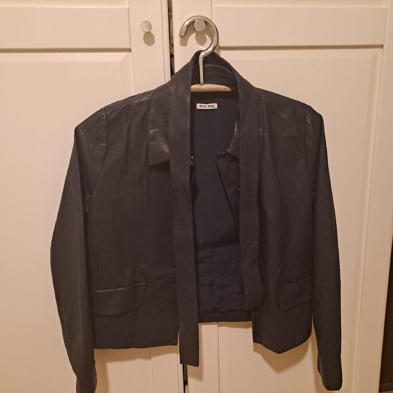Miu Miu Giacche: Miu Miu leather jacket – Usato da Oberengstringen venduto da ger_v5h5 5