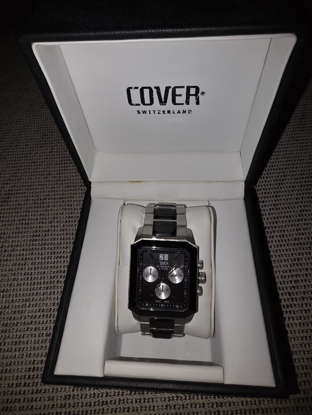 Orologi: Cover Switzerland Herren Uhr – Usato da Wädenswil venduto da Rale90 1