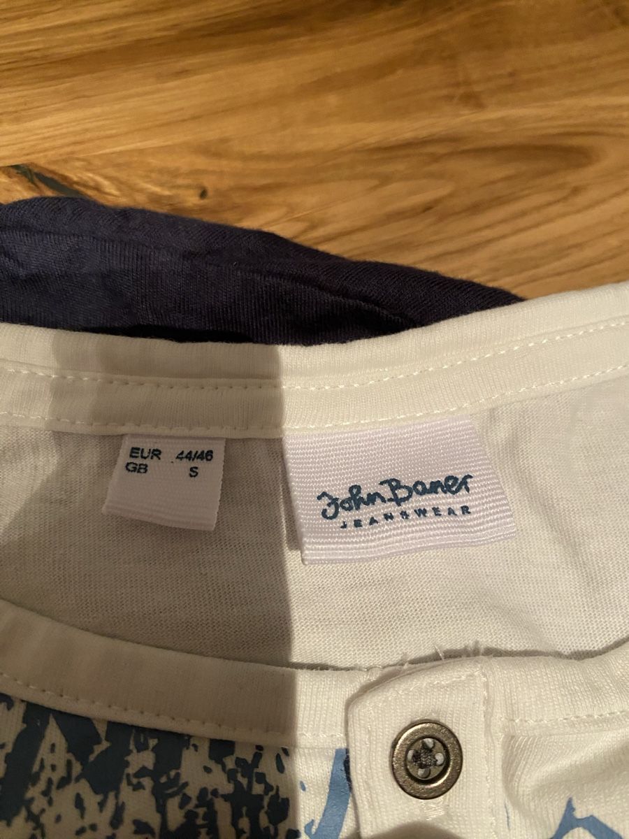 Lotti & Set di vestiti: Neuwertige langarmige Shirts – Nuovo (secondo la descrizione) da Dulliken venduto da Sabrimark 5
