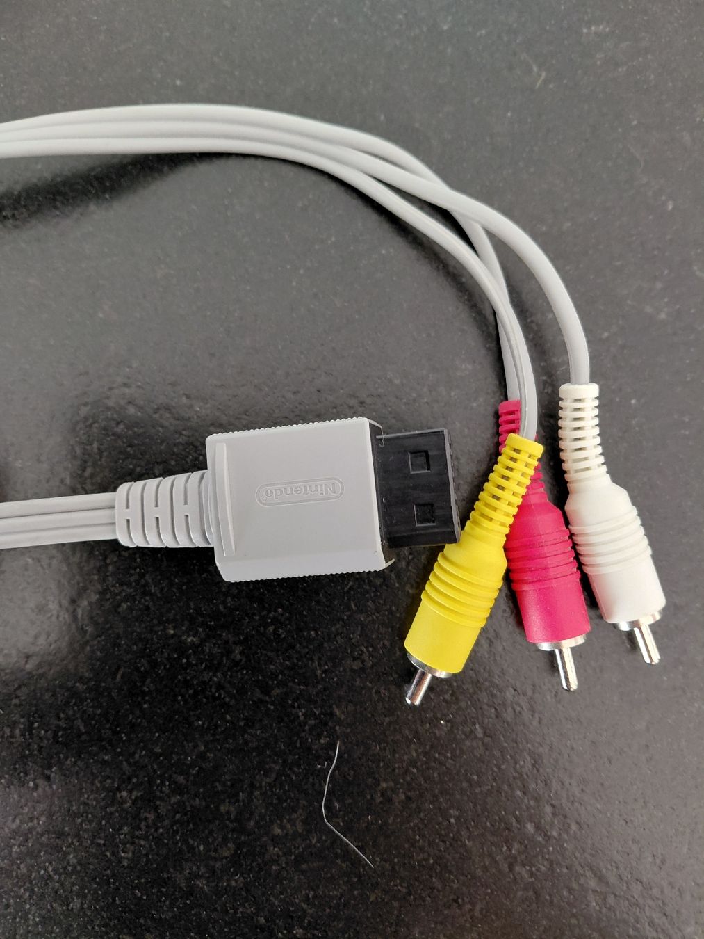 Nintendo Konsolen: Nintendo kabel   – Gebraucht aus Heimberg von 19BERN31