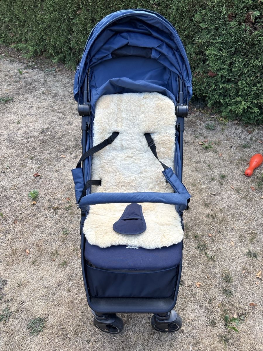 Joie Carrozzine: Joie Reisebuggy mit Schafsfell  – Usato da Pratteln venduto da StephanR_89 4