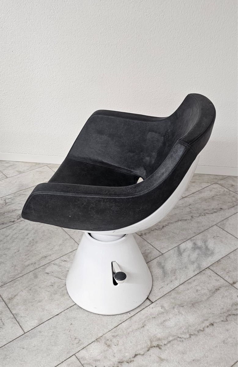 Sedie: Coiffeurstuhl Friseurstuhl Design – Usato da Fahrweid venduto da ber_hxd7 2