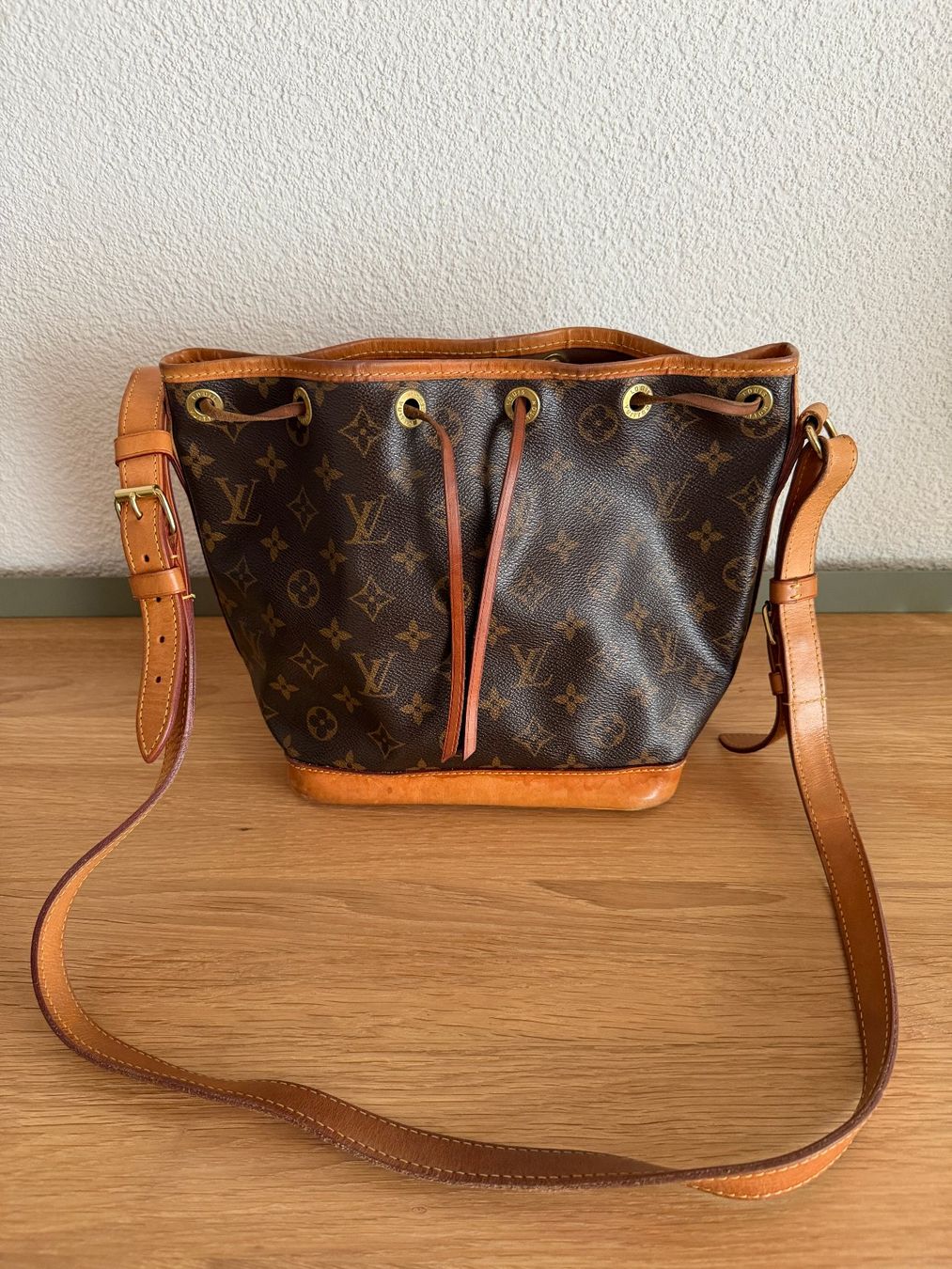 Louis Vuitton Borse da donna: LOUIS VUITTON BB Noé – Usato da Villars-sur-Glane venduto da frapple92