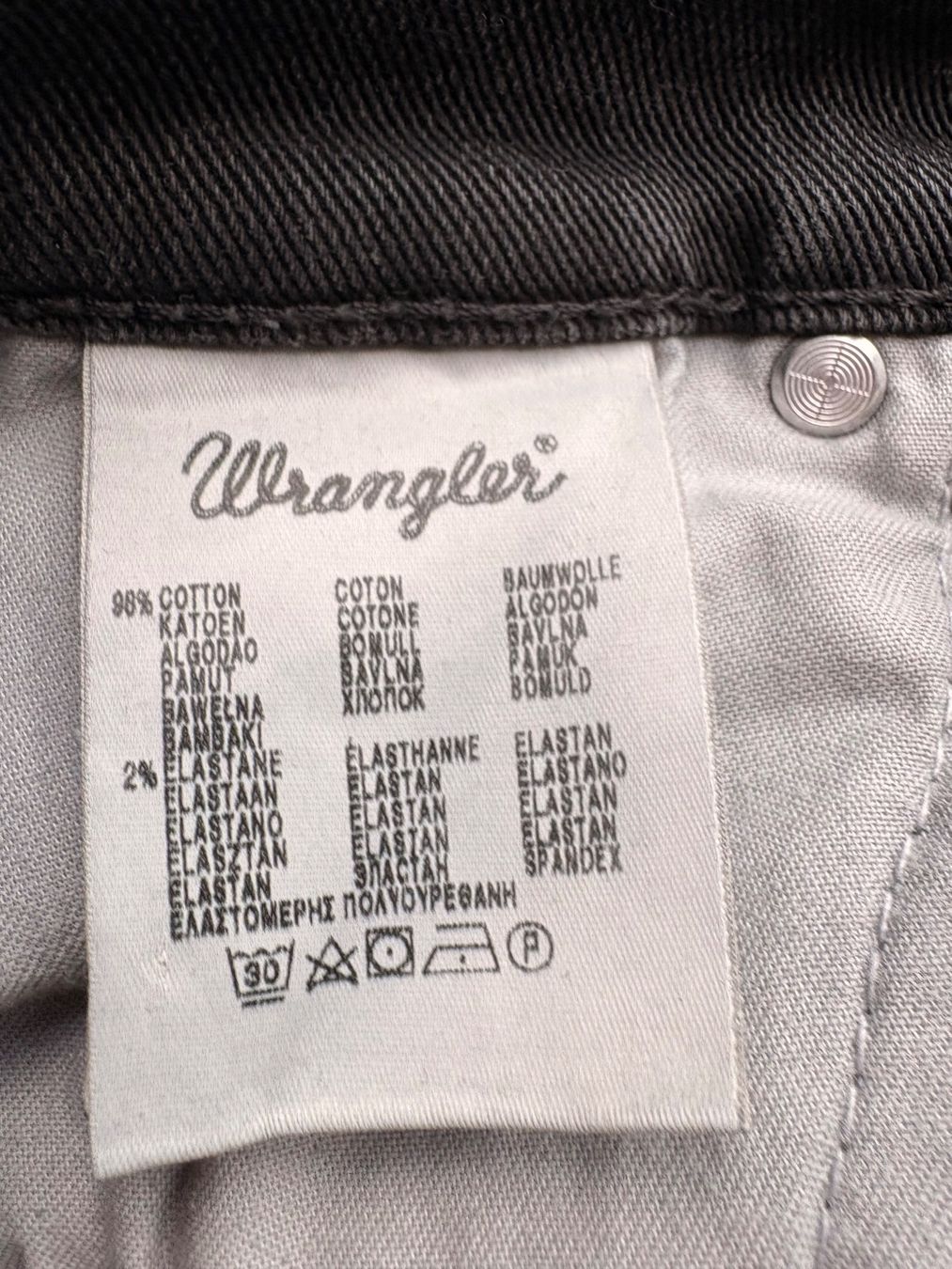 Wrangler Jeans: Wrangler Jeans – D'occasion à Wigoltingen par _vntg_ 3