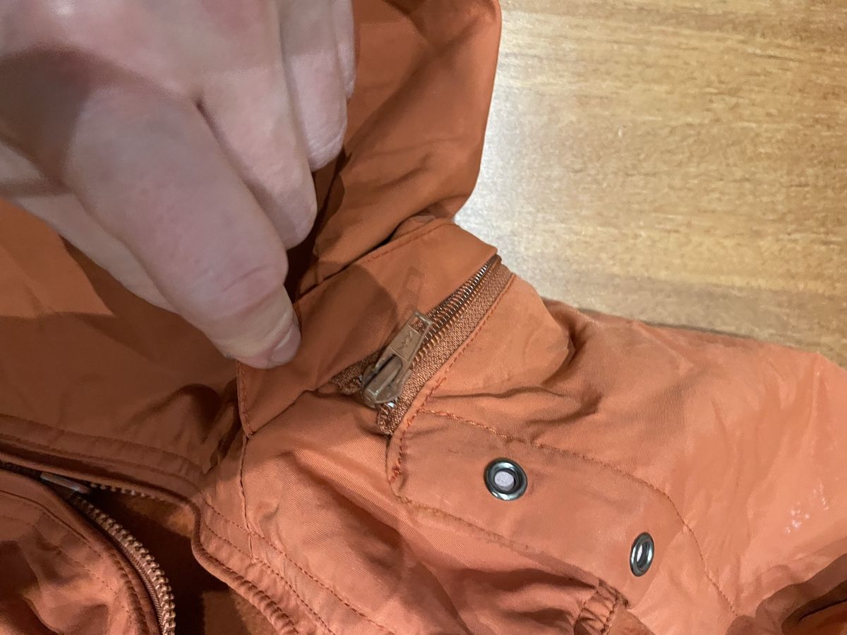 Gap Giacche: GAP Wendbare Jacke mit Kapuze, Rostrot, Grösse L  – Usato da Wädenswil venduto da VintageSalesCH 1