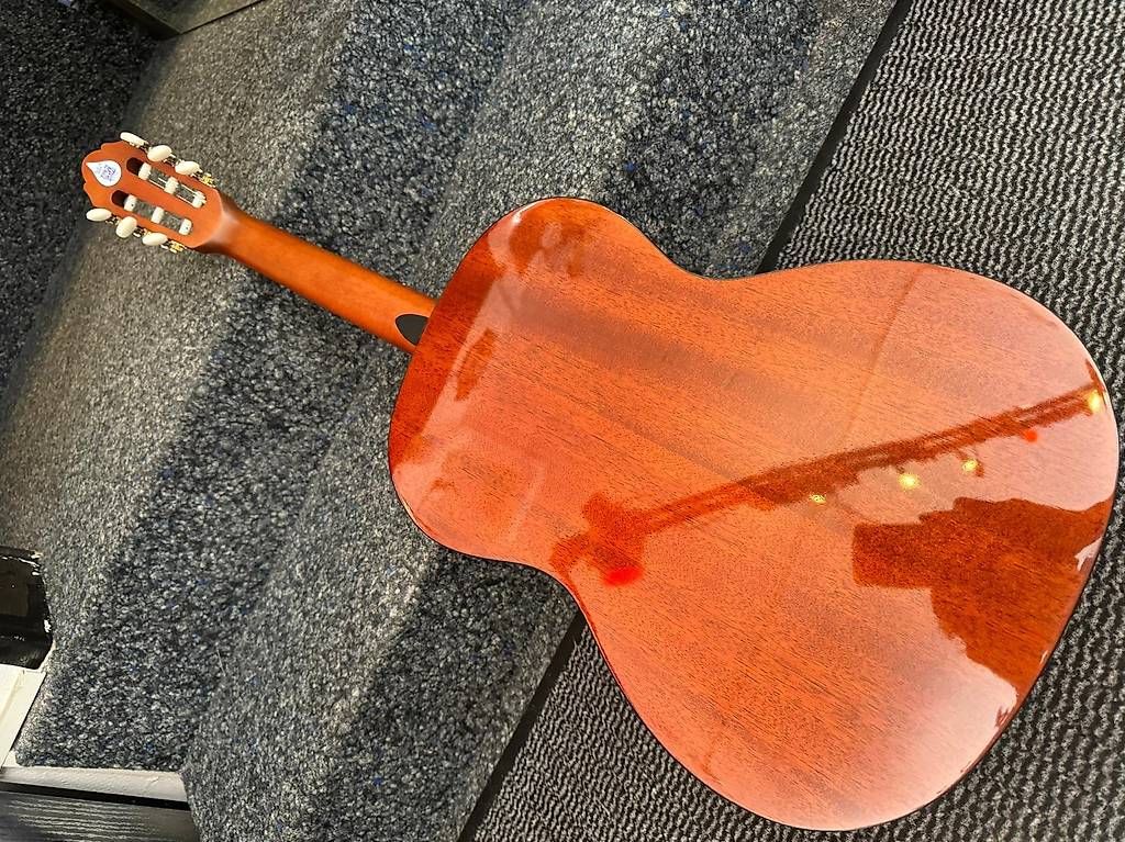 Musikinstrumente: Guitare Espagnole Classique cordes nylon. Good for beginners – Gebraucht aus Morges von GvnMusic 4