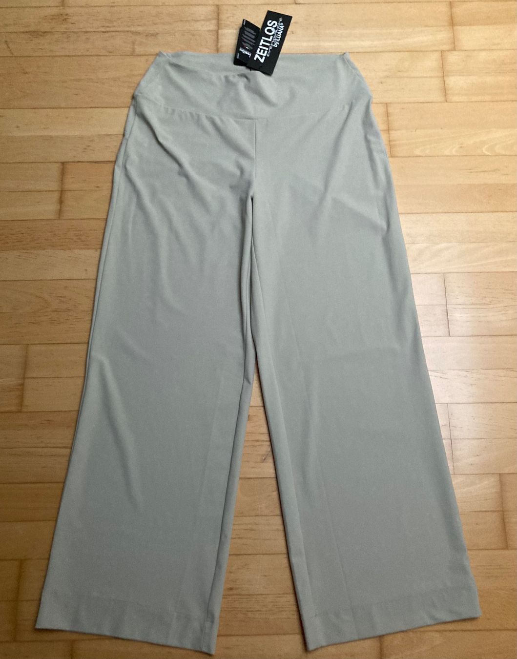 Zeitlos by Luana Pantaloni: Zeitlos by Luana Hose Gr.38 – Usato da Unterägeri venduto da Jutka_04