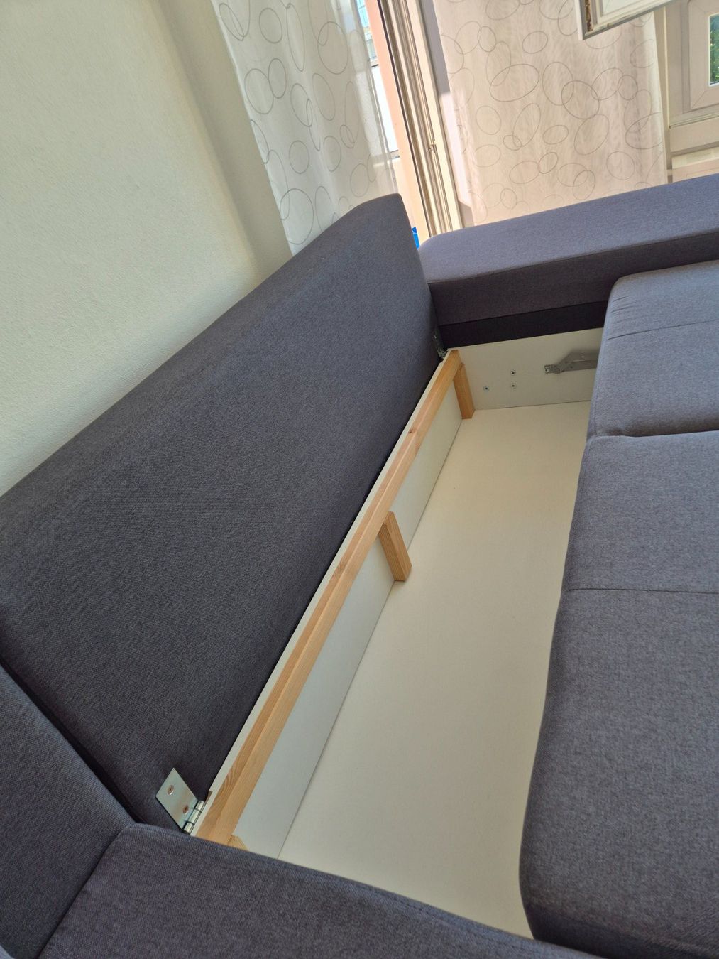 Divani: Ecksofa grau mit Schlaffunktion – Usato da Hombrechtikon venduto da nie_hk8r 3