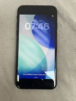 iPhone SE (3. Gen, 2022) 64GB  96% Akku  Originalzustand