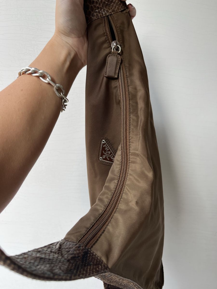 Prada Borse: Prada Python Schultertasche – Usato da Basel venduto da arminafera 6