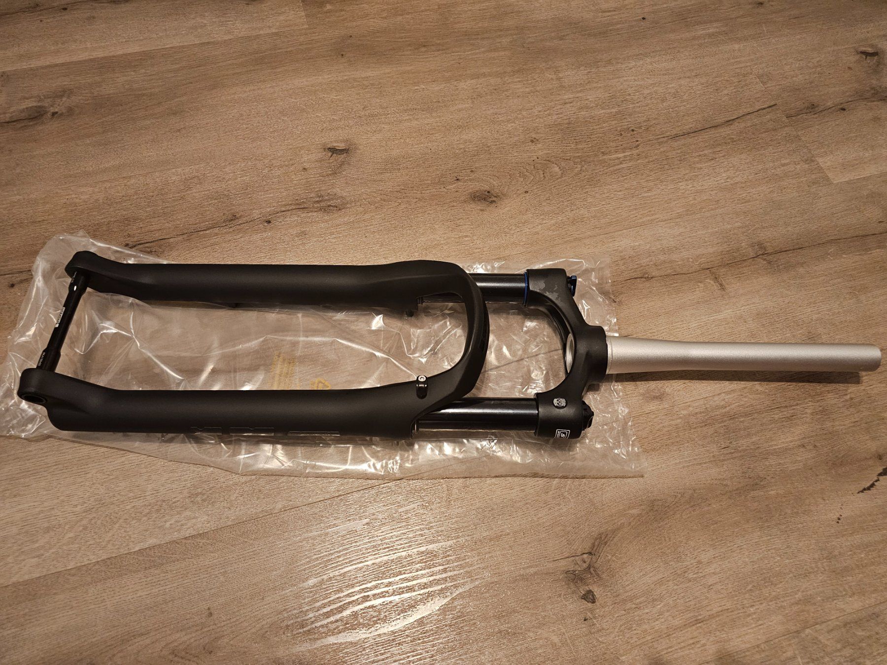 Ersatzteile: SR Suntour X1 32 27.5" Federgabel – Neu (gemäss Beschreibung) aus Seuzach von timmu0