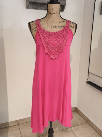 Kleid Nakka Pink Grösse S mit Spitze guter Zustand