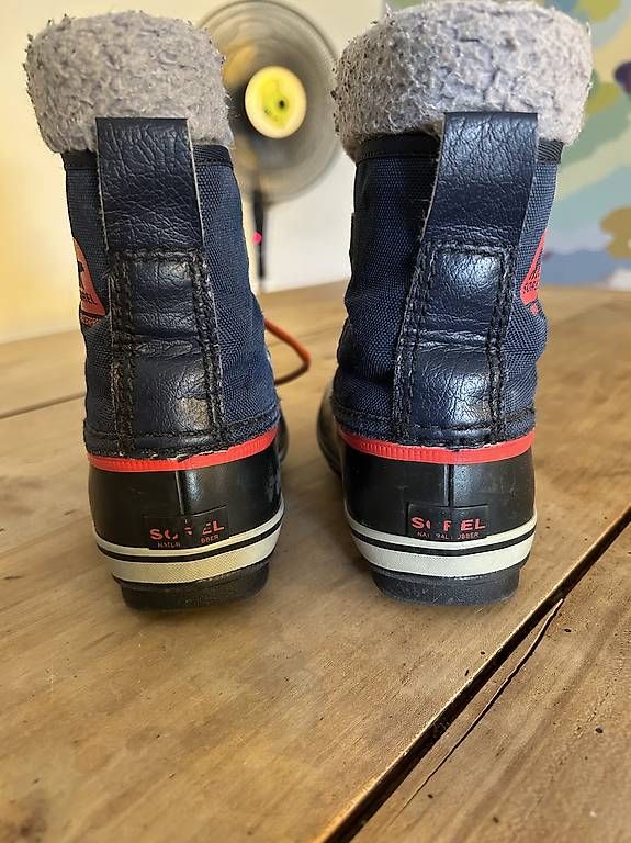 Scarpe da uomo: Sorel waterproof boots – Usato da Zürich venduto da Emilio_1 2