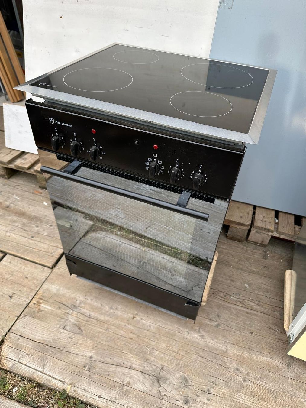 V-Zug Herde: Backofen mit Glaskeramik V-ZUG – Gebraucht aus Spreitenbach von Space_X 4