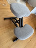 Kniestuhl ergonomisch grau - guter Zustand!
