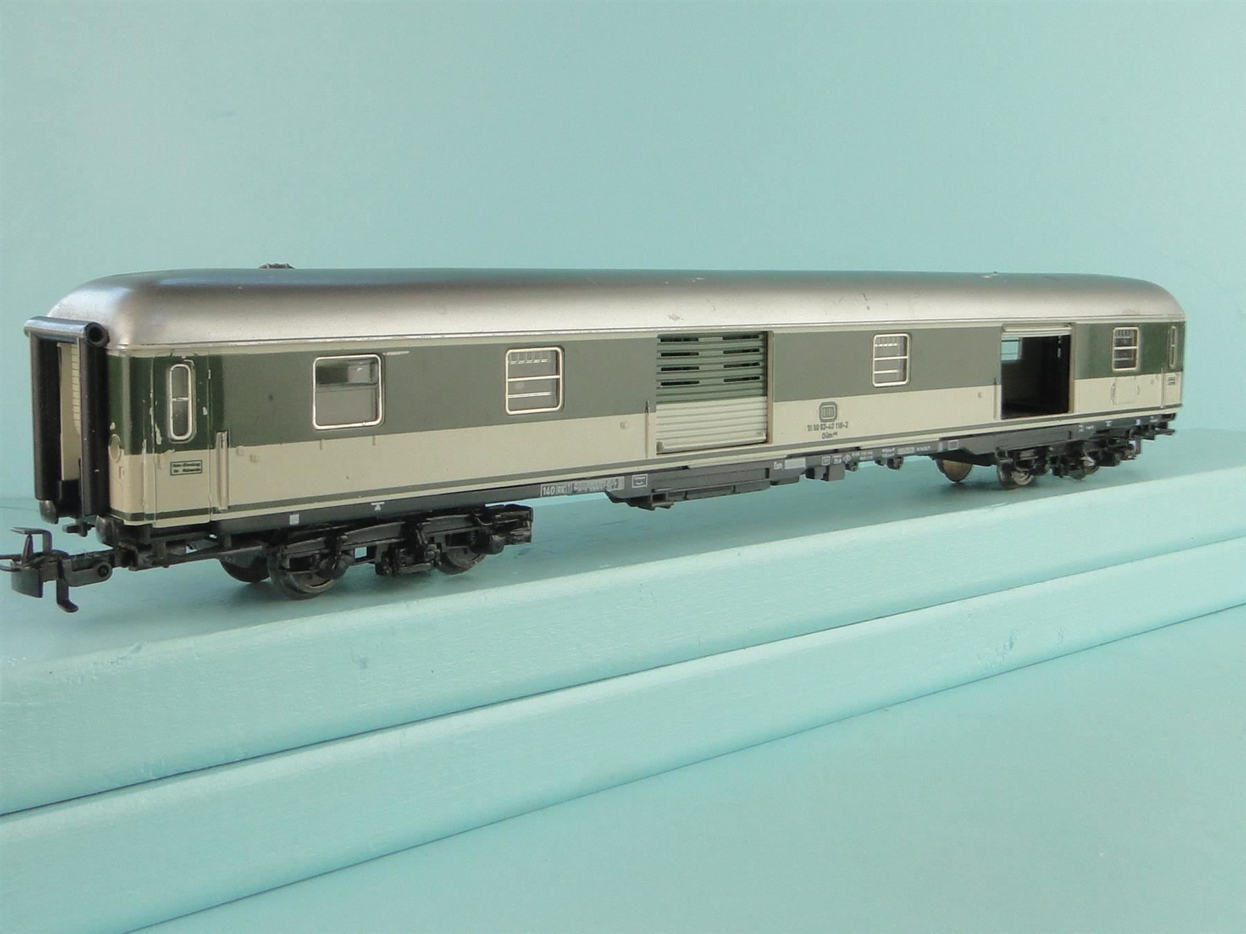 Märklin Modellini di ferrovie: Märklin DB Gepäckwagen – Usato da Bülach venduto da cann11 3