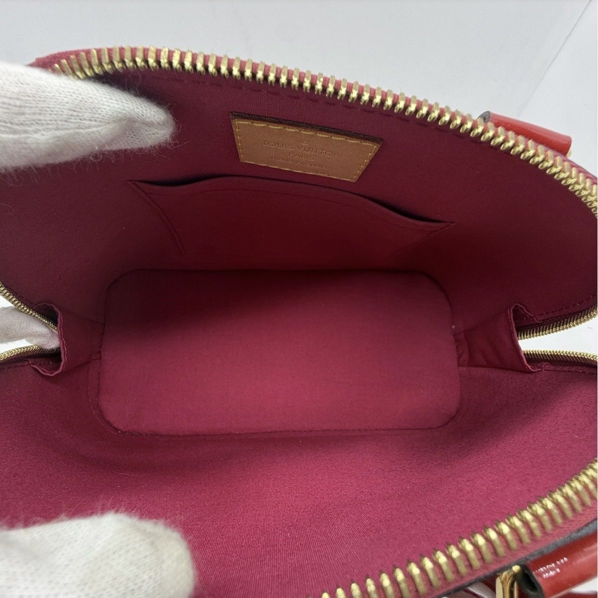 Louis Vuitton Borse: LV Alma BB dark red enamel leather – Nuovo (secondo la descrizione) da Satigny venduto da rii_mh6c 6