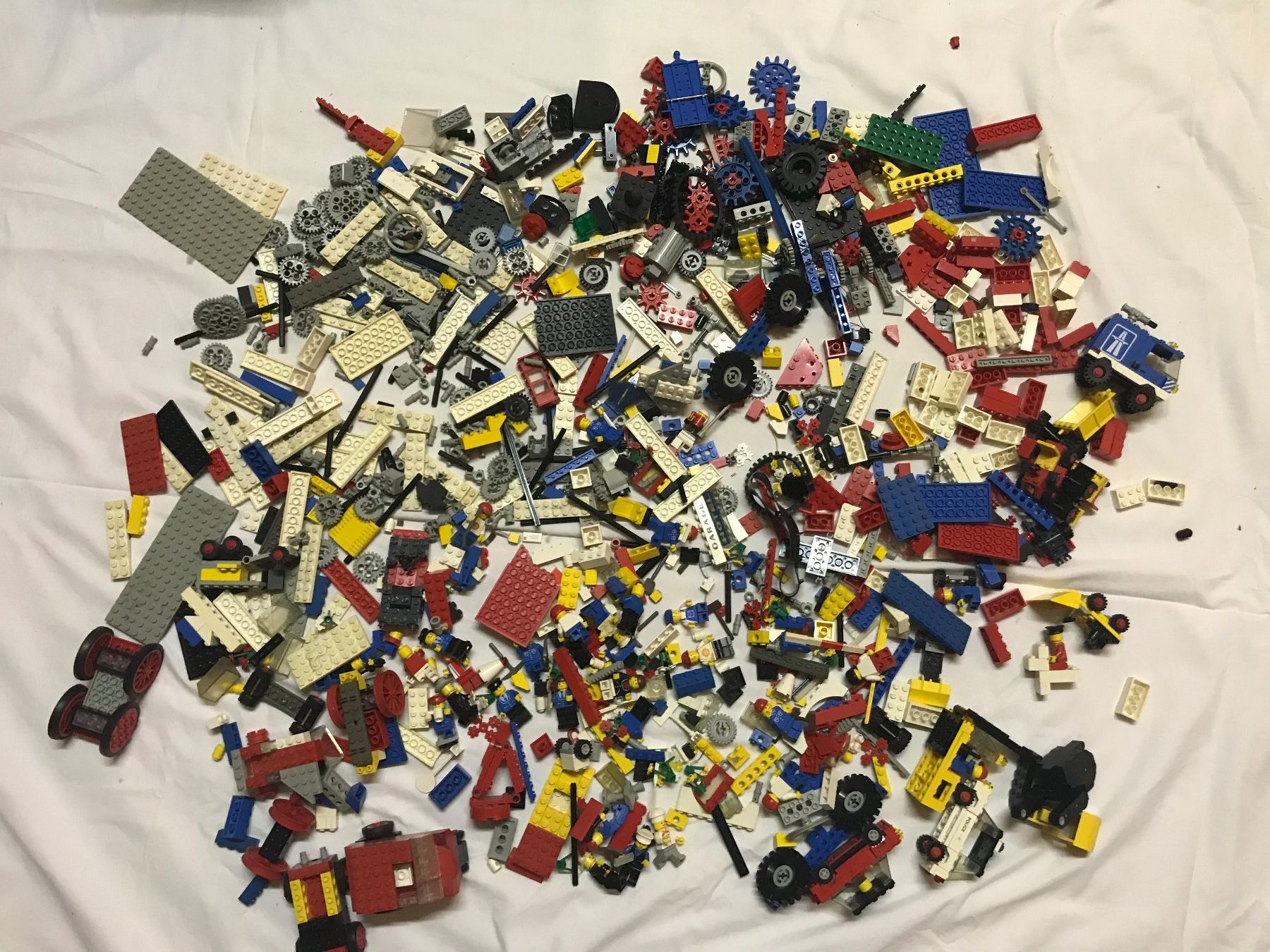 Lego Kit di costruzioni: Lego 1,5 kg – Usato da Ennenda venduto da ZiskaGL