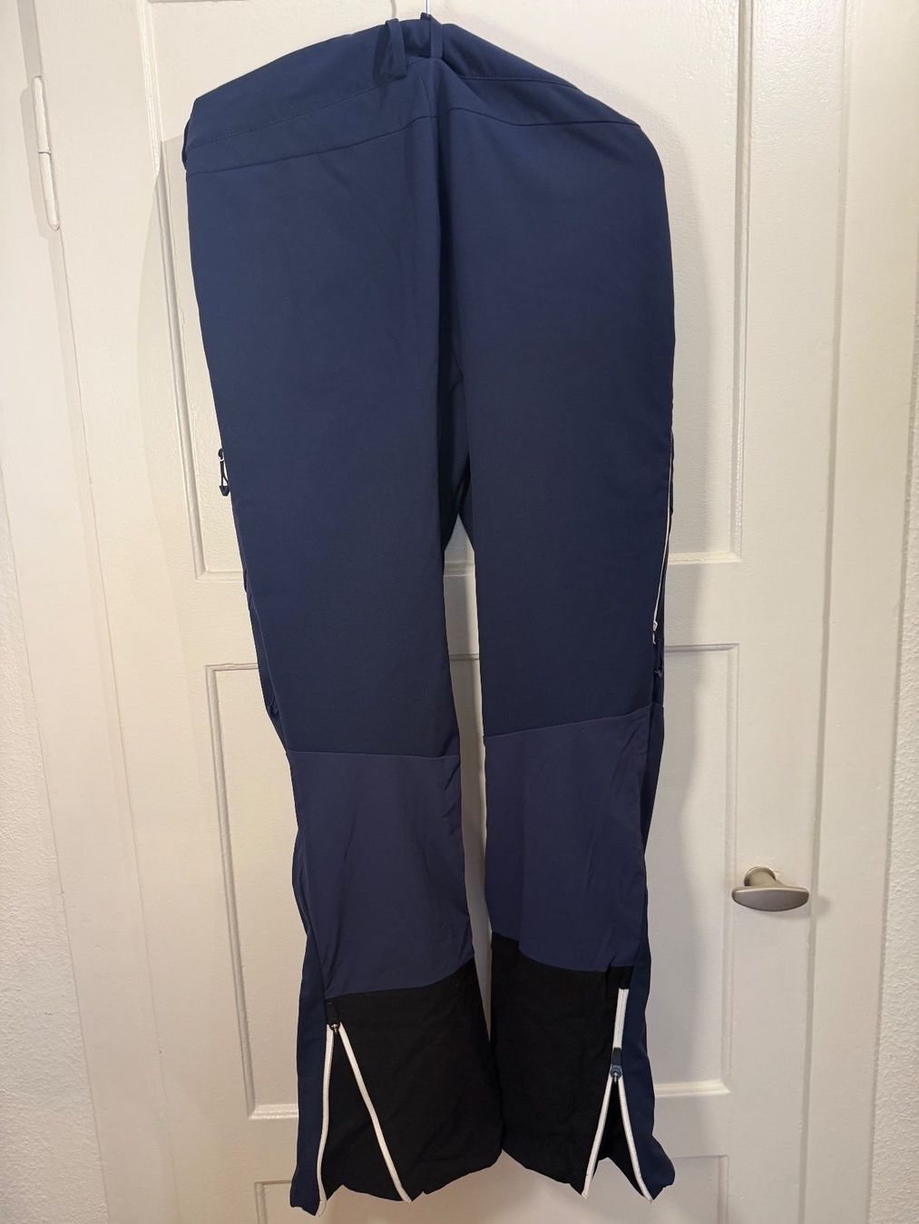 Millet Pantaloni: Millet Softshellhose Damen, navy, Grösse 38 – Usato da Zürich venduto da selinicka 1