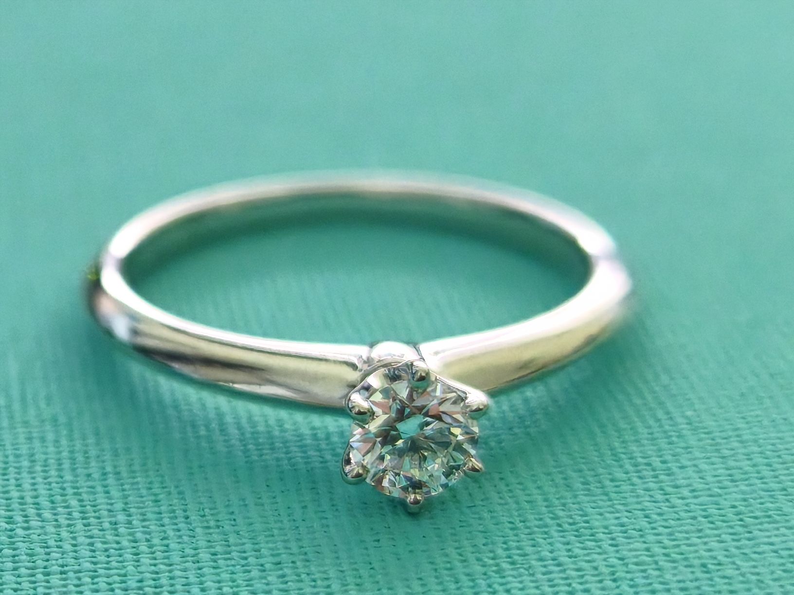 Tiffany & Co. Anelli: Tiffany Solitaire Diamant Ring – Nuovo (secondo la descrizione) da Kreuzlingen venduto da dad_9x7b 5
