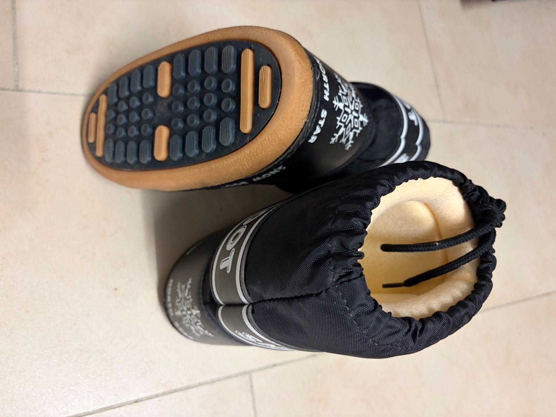 Moon Boot Damenschuhe: Snow Boots – Gebraucht aus Muri b. Bern von Ev6 2