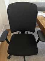 Bürostuhl Giroflex schwarz mit Armlehnen gebraucht