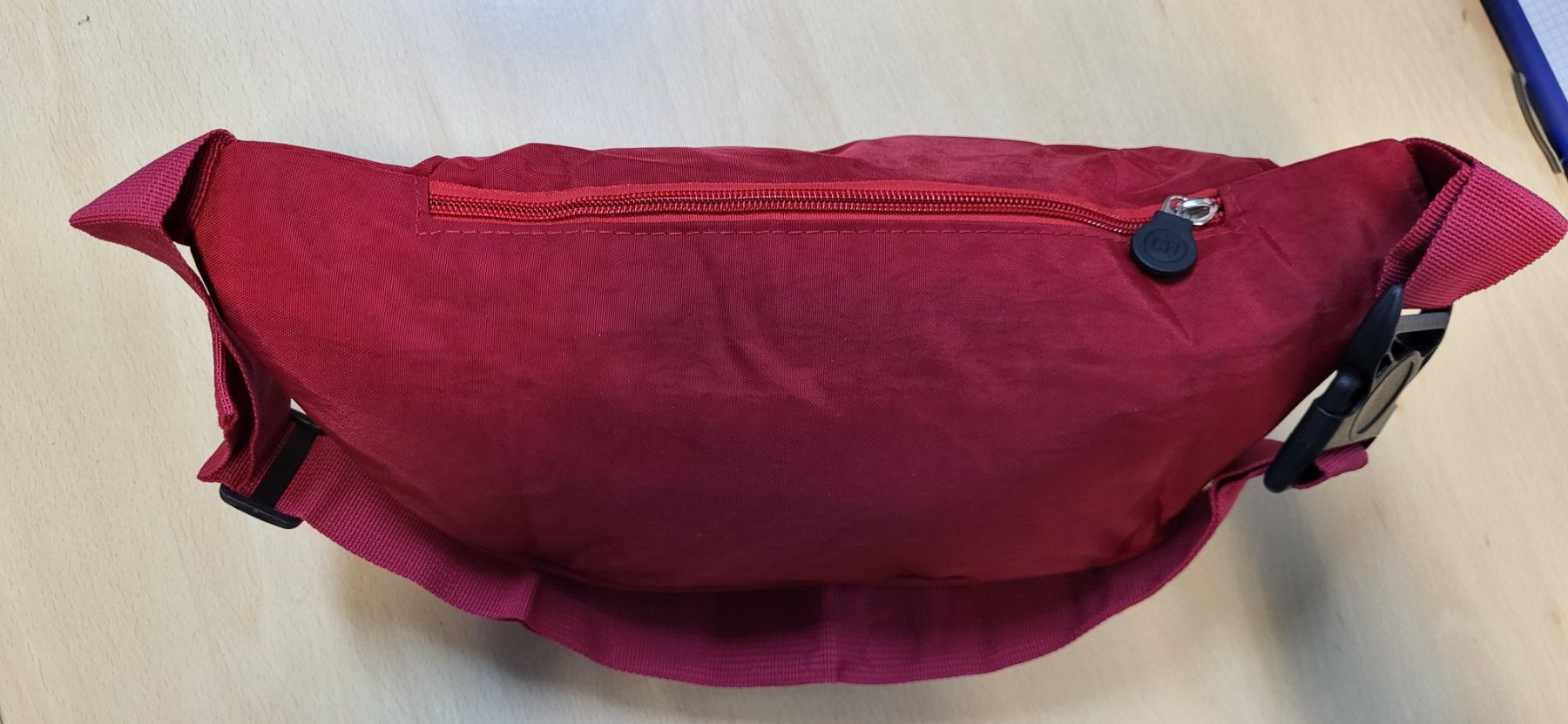 Borse: Grosse rote Bauchtasche mit 4 Fächern Neu – Nuovo e nell'imballaggio originale da Figino venduto da mayam63 3