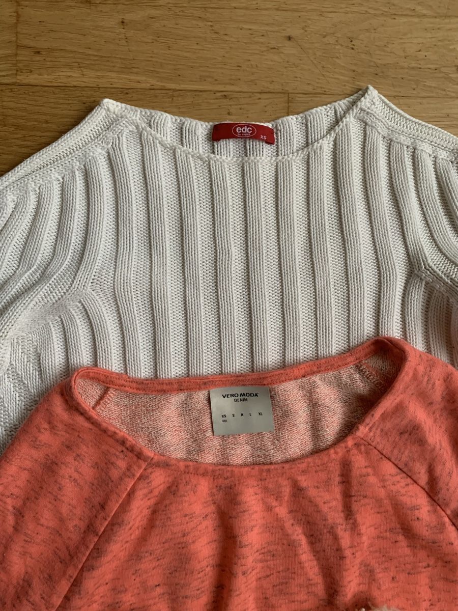 Lotti di vestiti: 5 Pullover Damen Grösse XS – Usato da Sempach venduto da katzaana3 1