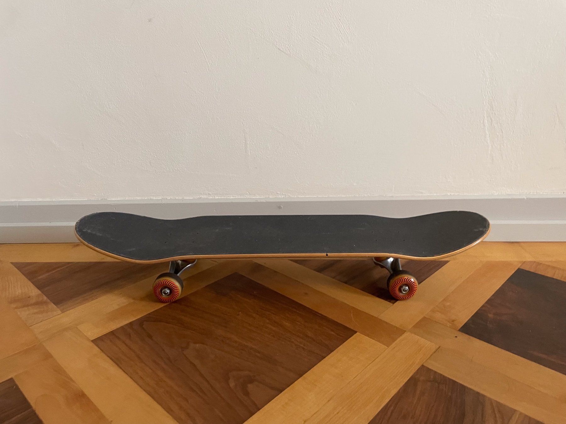 Skateboards: Skateboard – Gebraucht aus Basel von helger 3