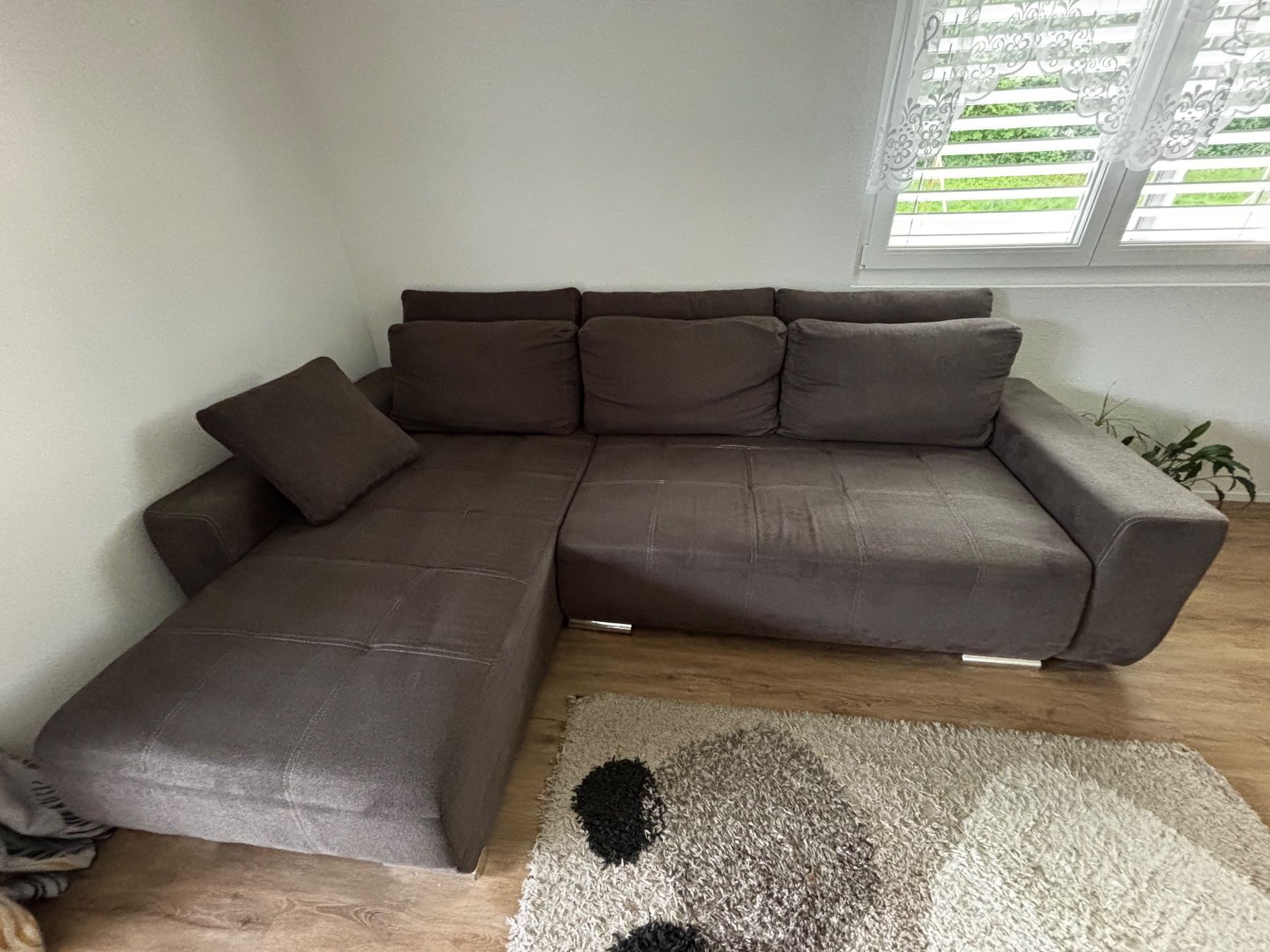 Sofas: Ecksofa, Bettsofa – D'occasion à Oppikon par mischulinka9