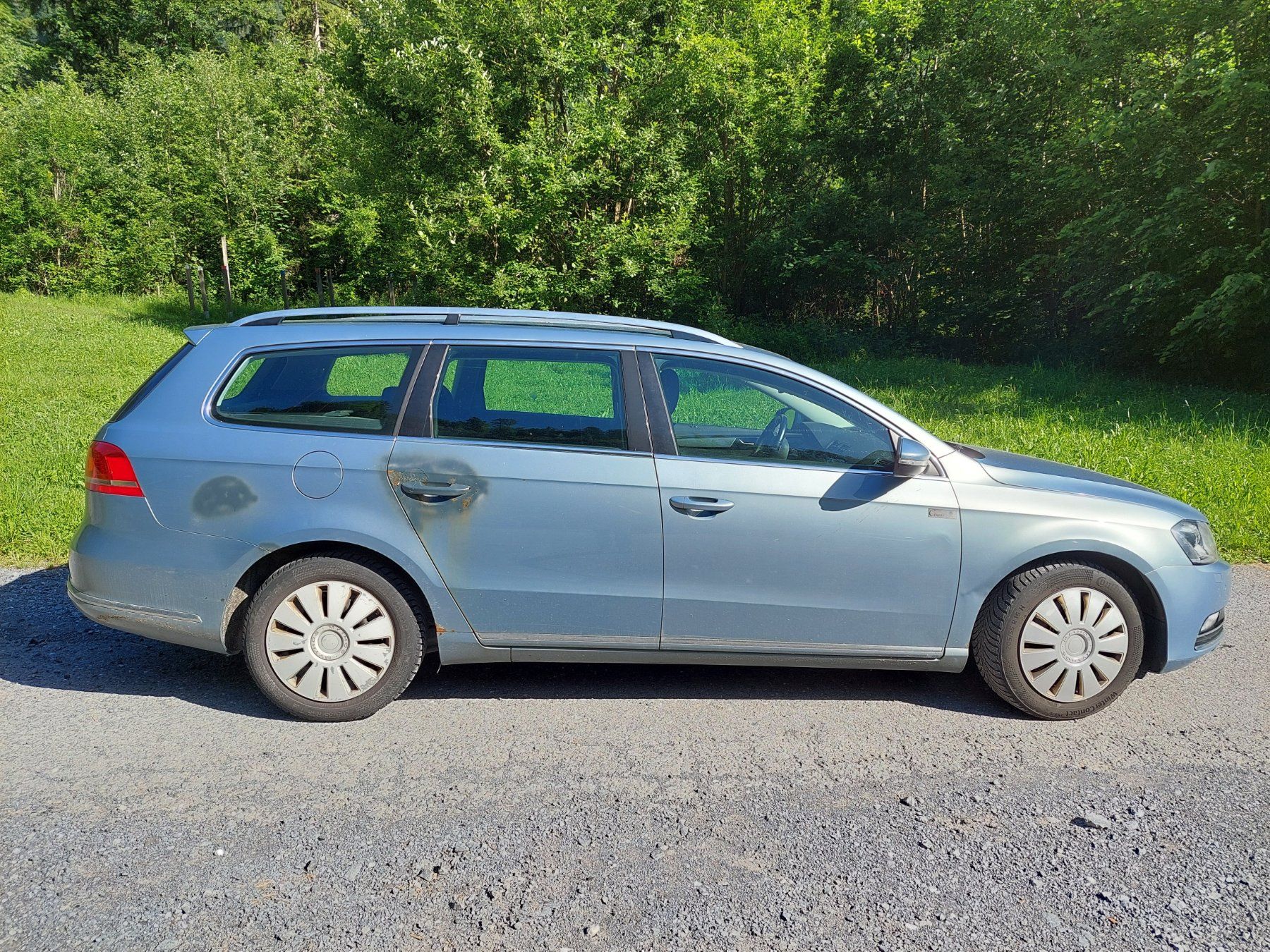 VW Automobili: VW Passat V 2.0D 4Motion zu verkaufen – Usato da Lungern venduto da Fels_1922 2