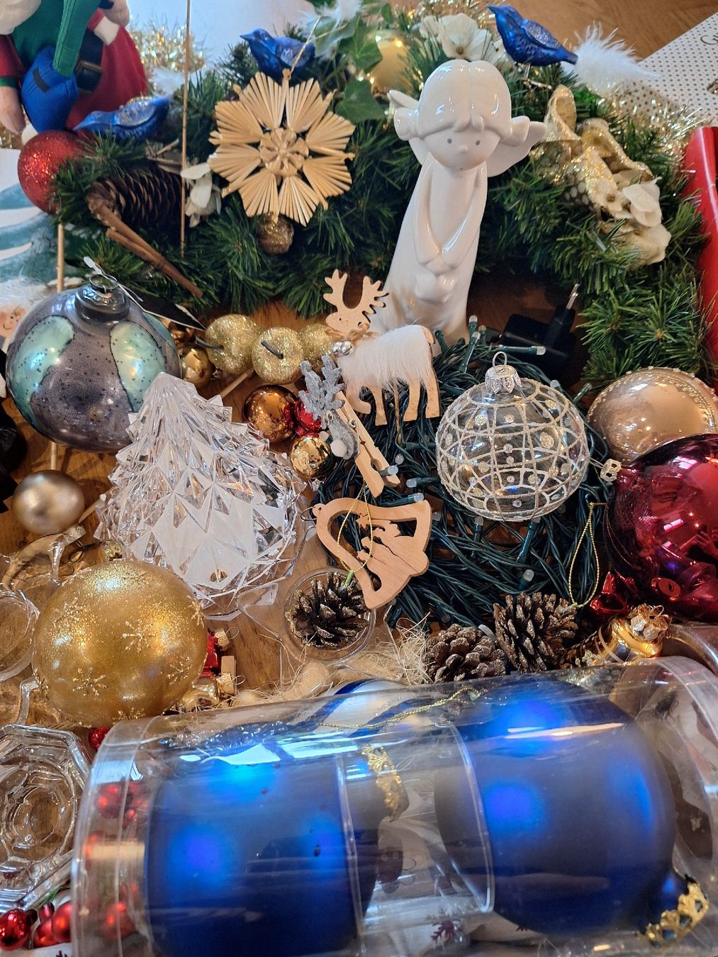 Tutte le decorazioni: Christbaumschmuck Starterset aus Nachlass – Usato da Genolier venduto da Antoine30 3