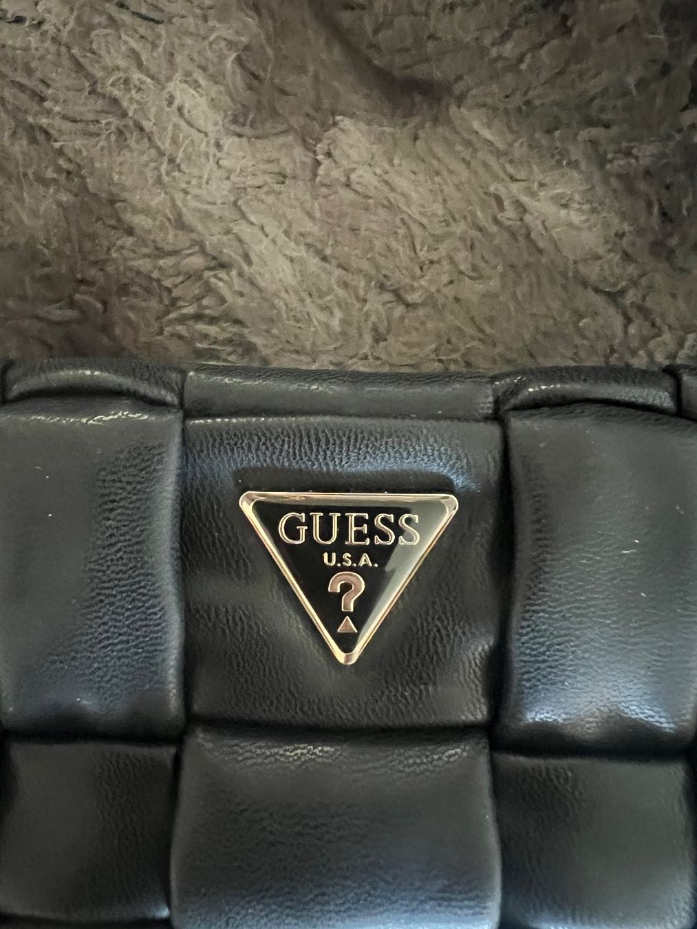Guess Borse da donna: Guess Tasche – Usato da Romanshorn venduto da duckgoescrazy 2