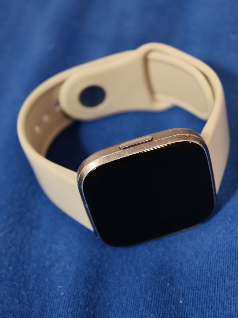 Fitbit Smartwatch: Fitbit FB 507 2 GB Speicher Smartwatch – Gebraucht aus Bellmund von jea_9xst 3