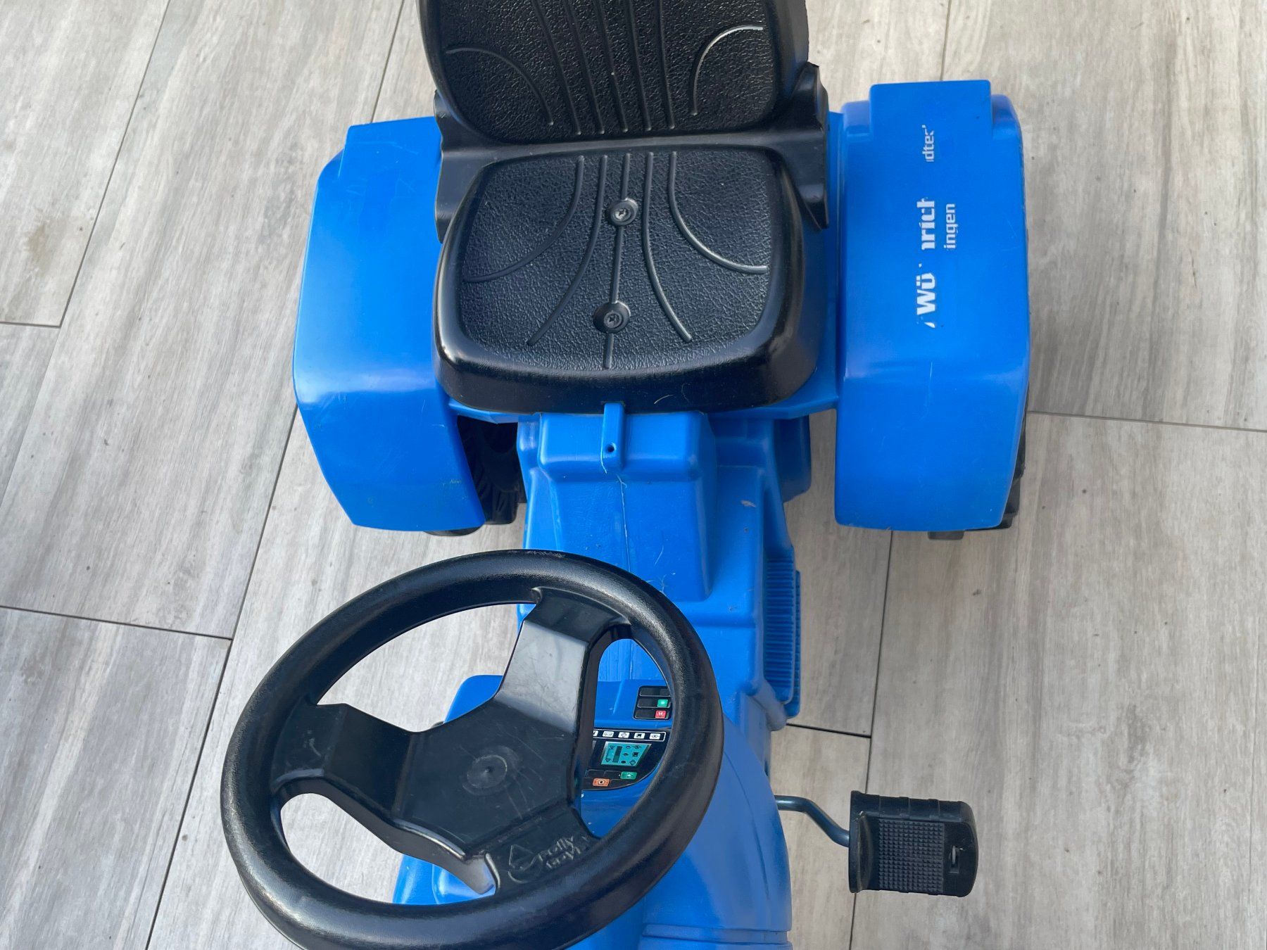 New Holland Veicoli per bambini: Trettraktor New Holland, gebraucht – Usato da Spiez venduto da bap75 1