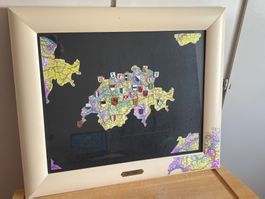 Gerahmte Schweiz Karte mit Wappen/Pin