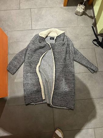 Zara Knit Mantel