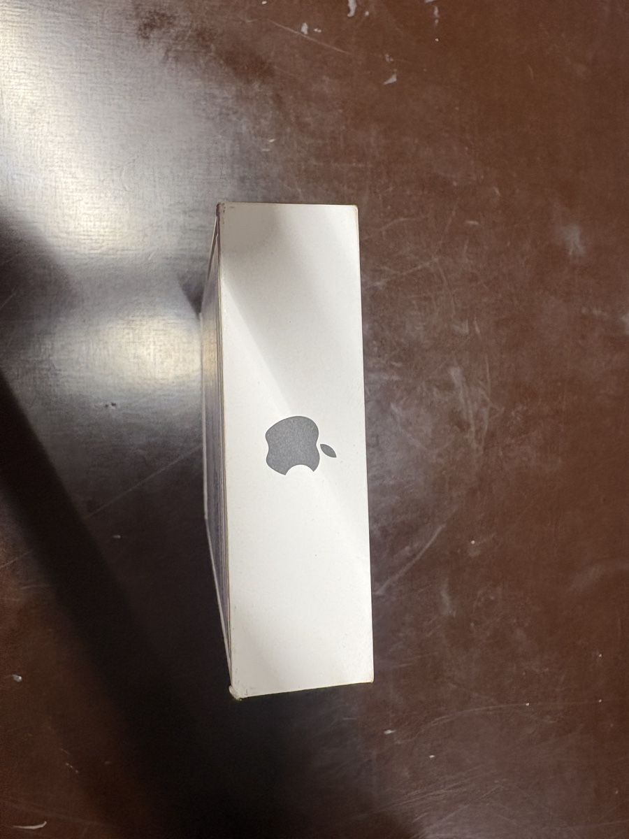 Apple Portables: iPhone 16e Schwarz 128GB neu – Neuf avec emballage d'origine à Wettingen par Antsor19 3