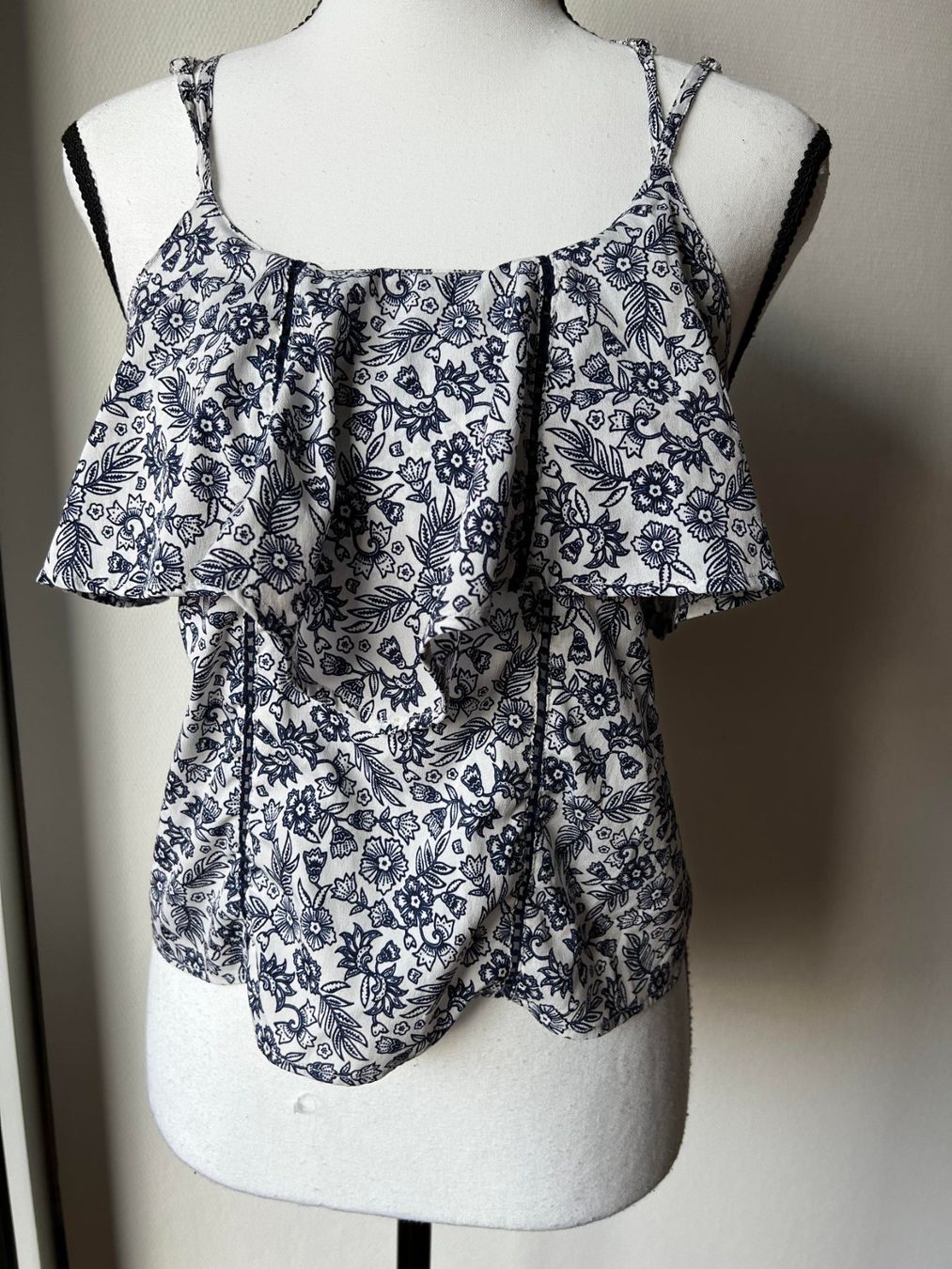 Blusen: Bluse XS – Gebraucht aus Riehen von edu_92w7