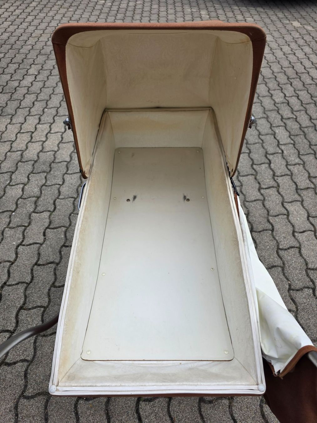 Wisa Gloria Carrozzine: WISA GLORIA Kinderwagen – Usato da Rheinsulz venduto da nostalgia91 7