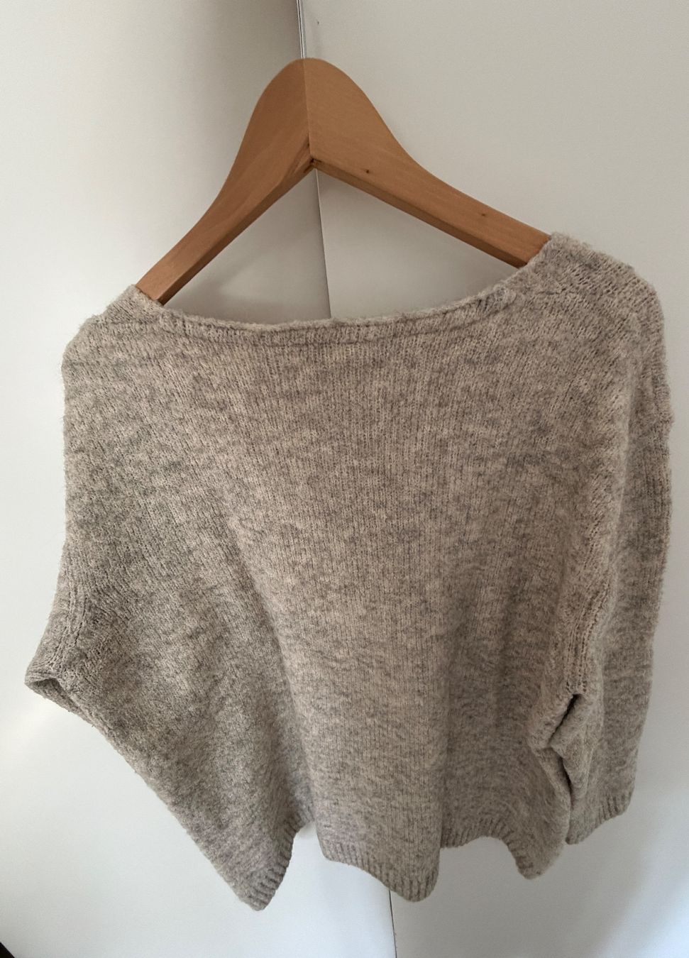 Pulls & Sweat-shirts: Pullover von American Vintage – D'occasion à St. Gallen par Cosmo4 1