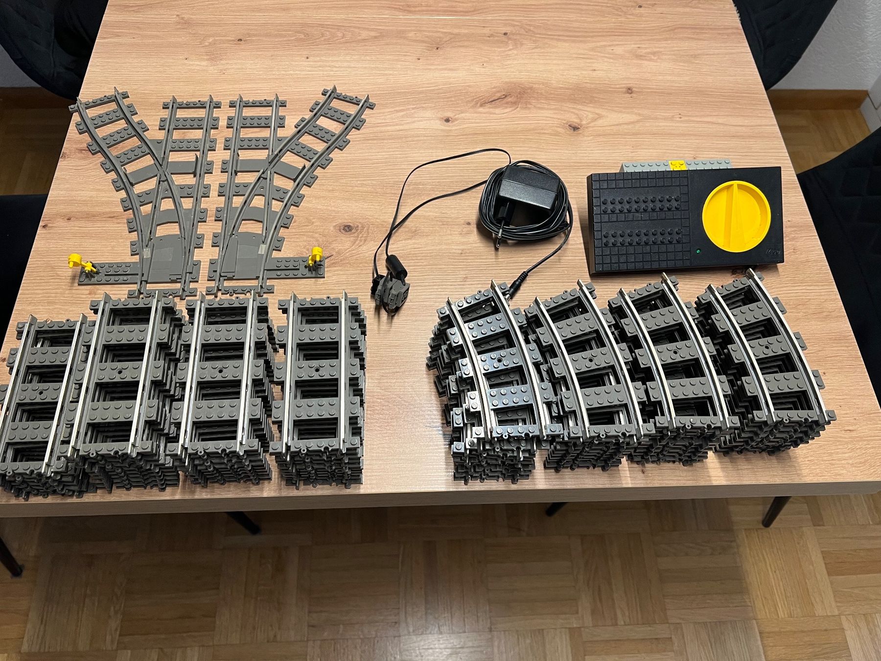 Lego Spielzeuge: Lego Eisenbahn🚂 9v – Gebraucht aus Steffisburg von Mamschi