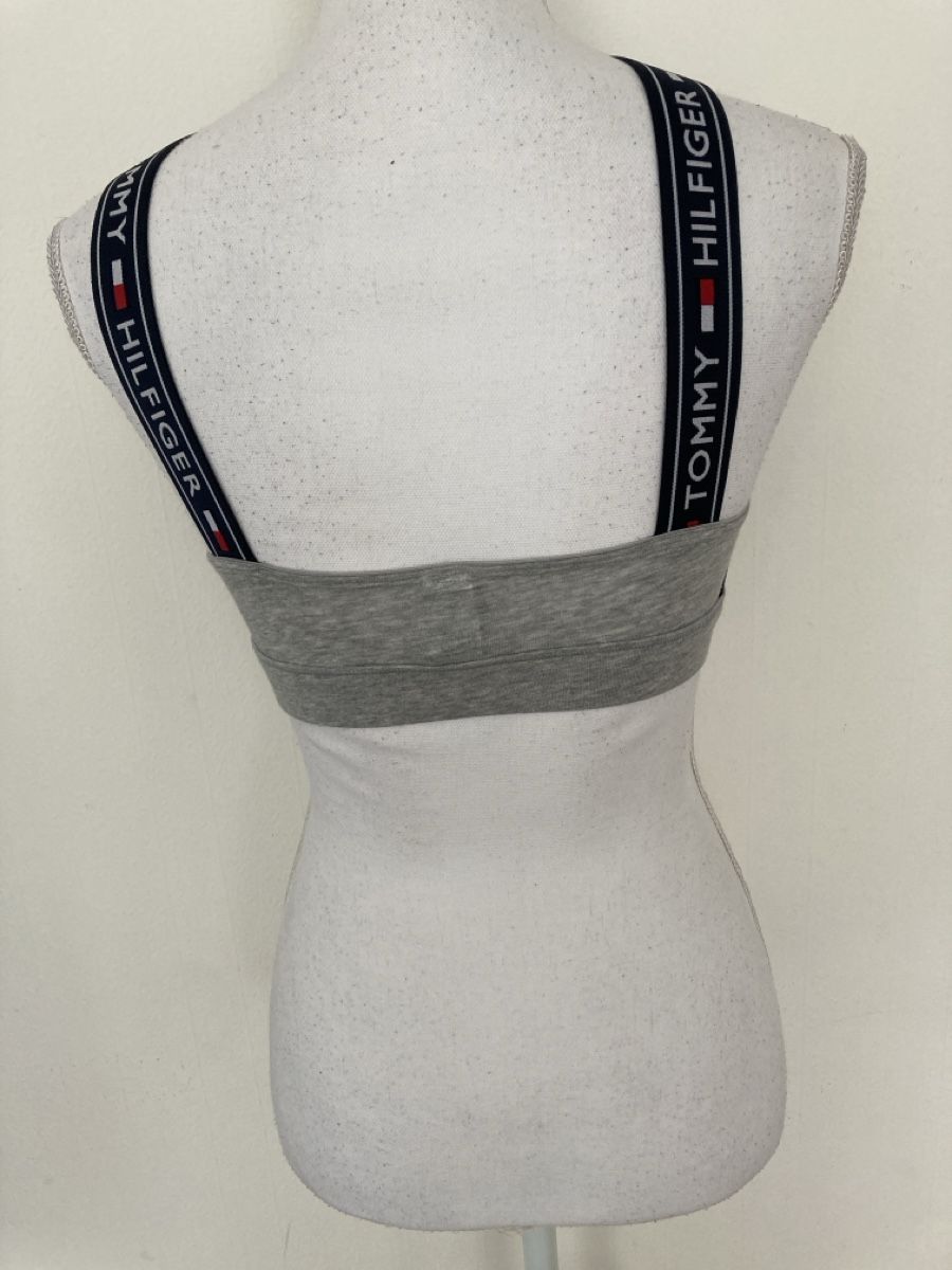 Tommy Hilfiger Top: Top XS Tommy Hilfiger – Usato da Küssnacht am Rigi venduto da Anacerna 1