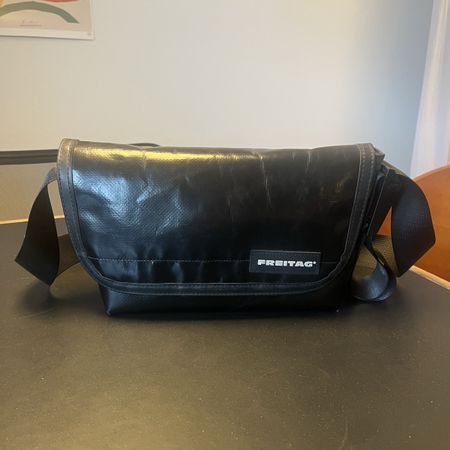 Freitag Hawaii Five-O F41 Schwarz