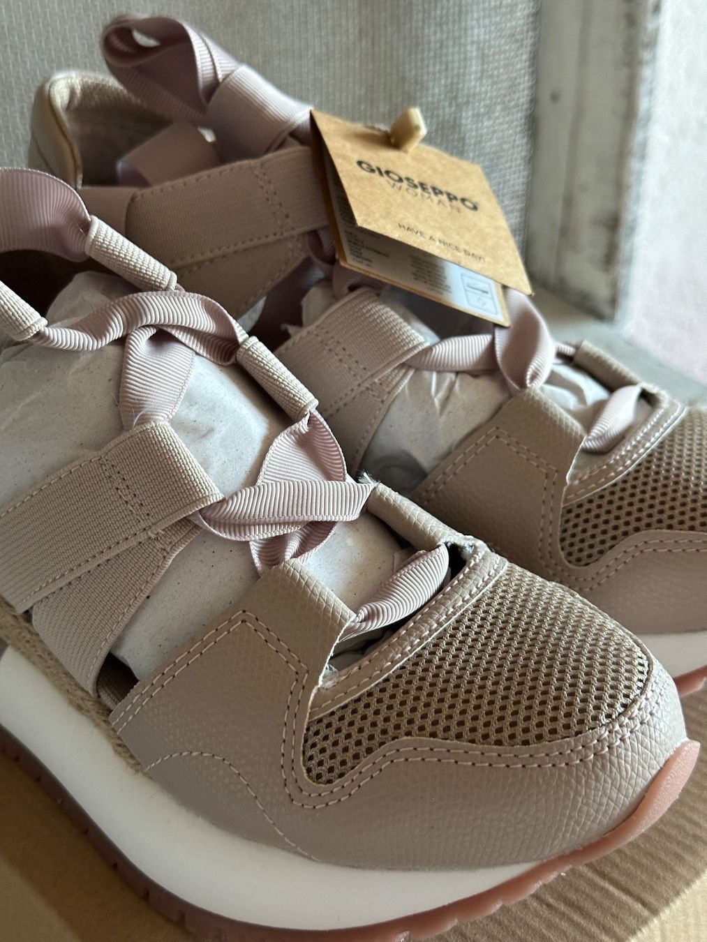 Scarpe da donna: NEU GIOSEPPO Sneaker low LIZARDA beige Gr. 35 – Nuovo e nell'imballaggio originale da Domdidier venduto da Lilalu168 1