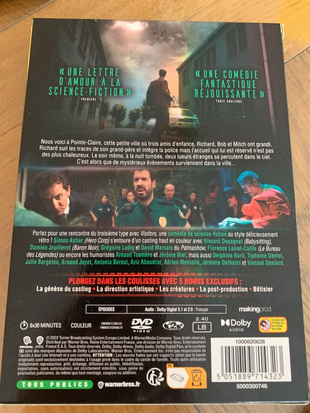 Tous les DVDs: Visitors - Saison 1 (2022, Série SF) – D'occasion à Vevey par zecollector 1