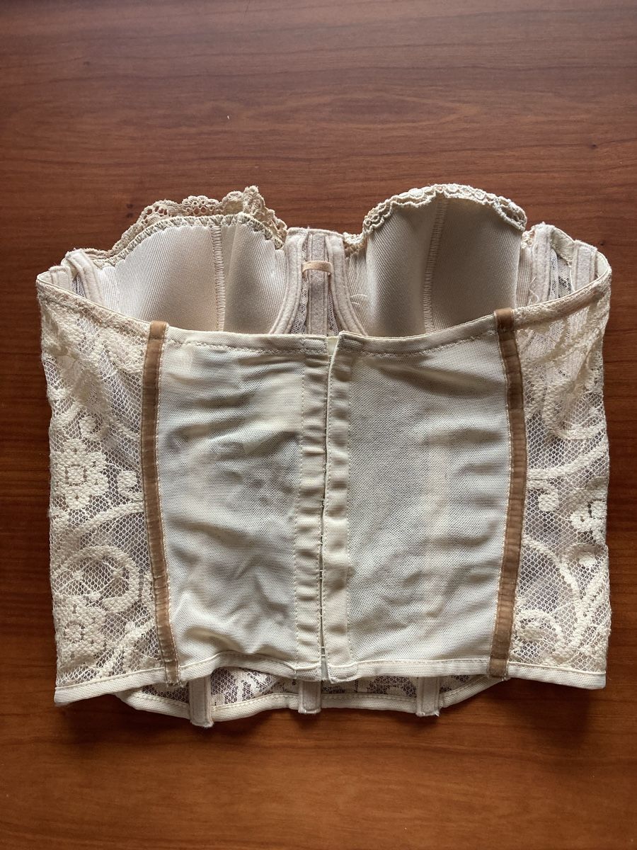 Pinko Tops: Corset bustier dentelle Pinko taille S – Gebraucht aus Chamblon von Ruotolo 3